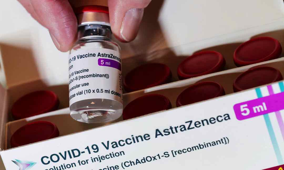 Vaccine AstraZeneca và tác dụng của nó?