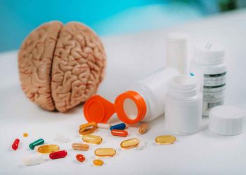 Có nên uống thuốc bổ não thường xuyên không?