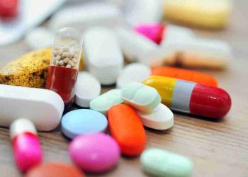 Nên uống thuốc kháng sinh khi nào?